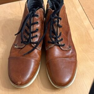 Men's Bull Boxer Adyn Boots.  Brown leather.  Size 8